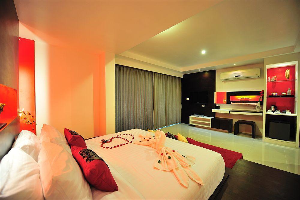 Alfresco Phuket Hotel Patong Kültér fotó