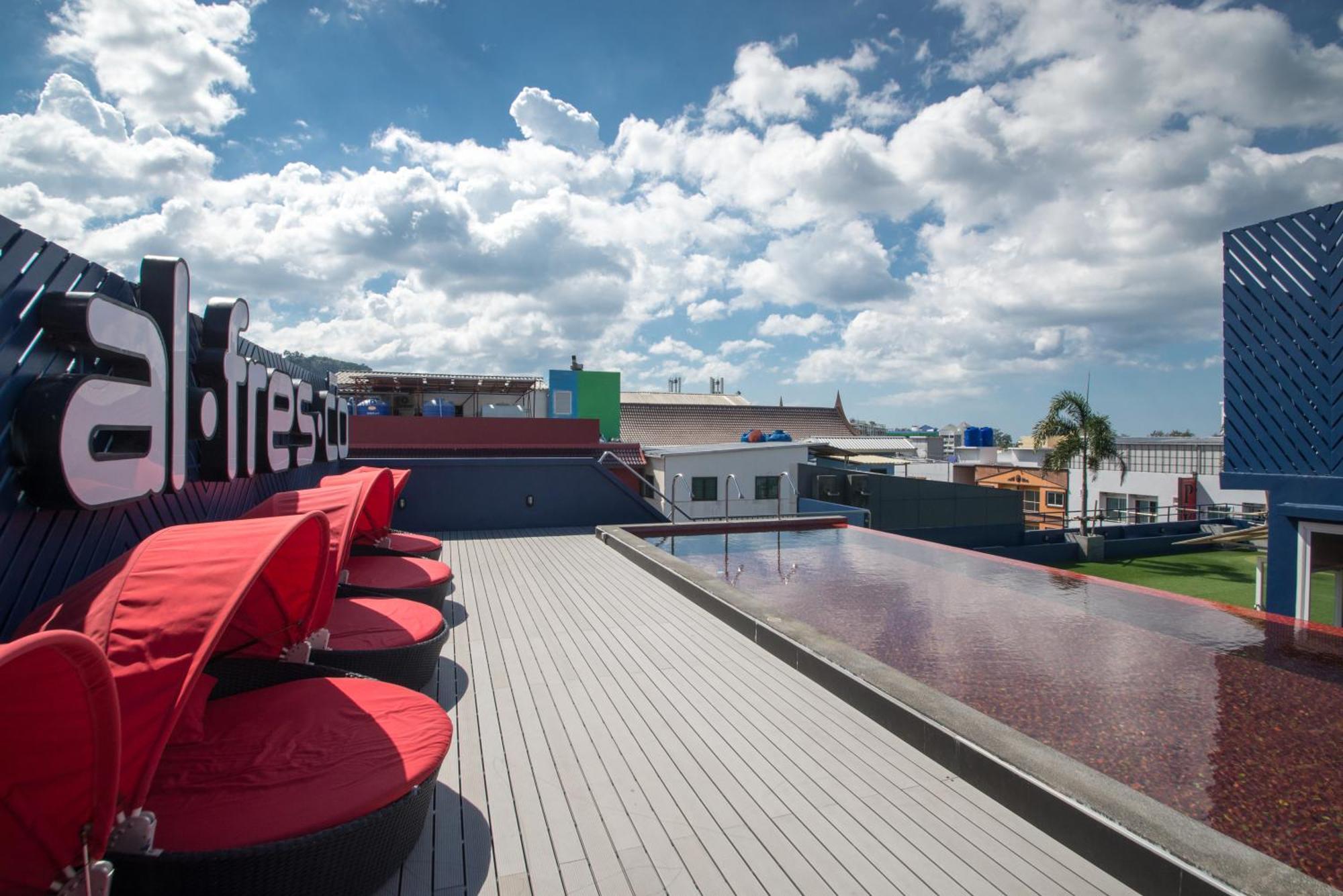 Alfresco Phuket Hotel Patong Kültér fotó