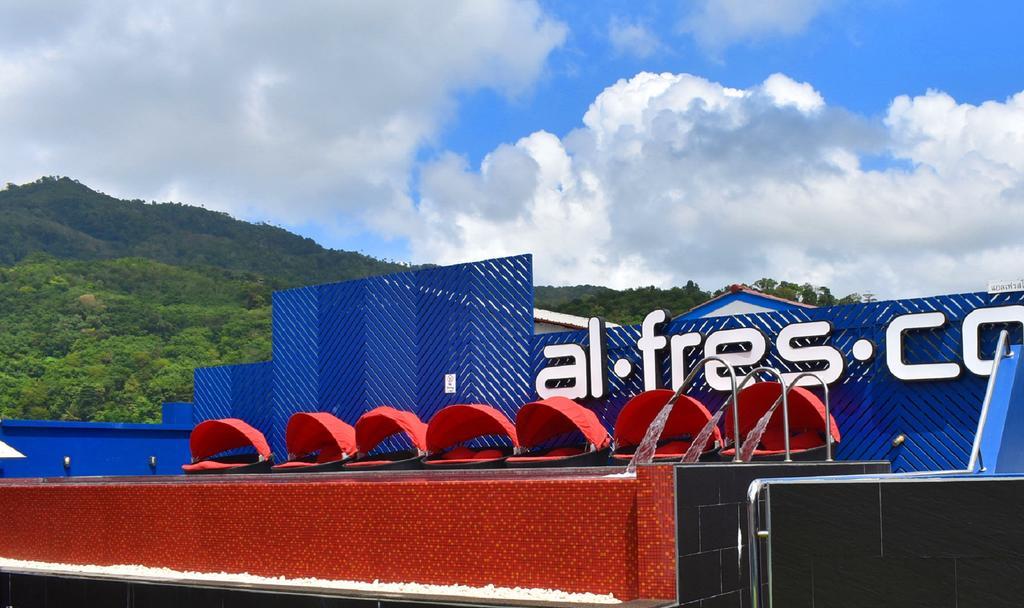 Alfresco Phuket Hotel Patong Kültér fotó