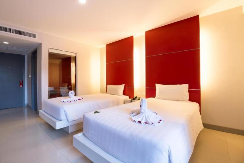 Alfresco Phuket Hotel Patong Kültér fotó