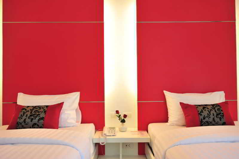 Alfresco Phuket Hotel Patong Kültér fotó